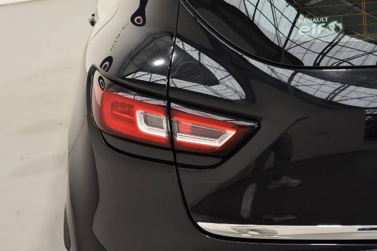 RENAULT Clio 21