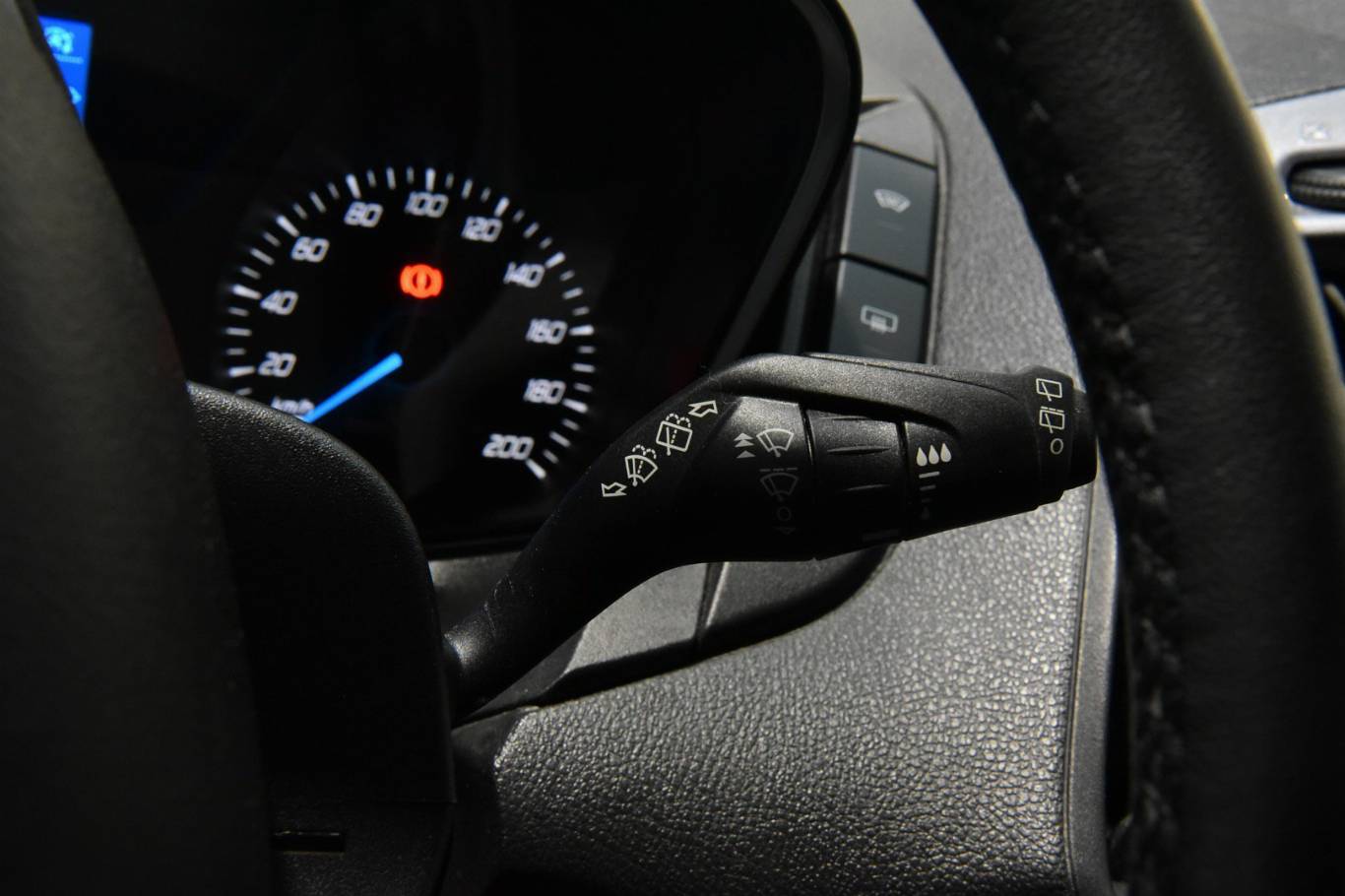 FORD Tourneo Custom 26