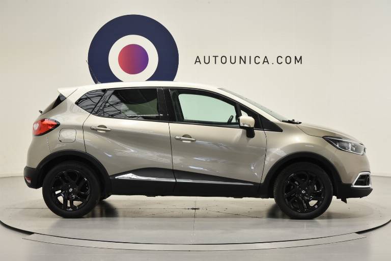RENAULT Captur 31