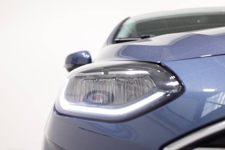 FORD Fiesta 12