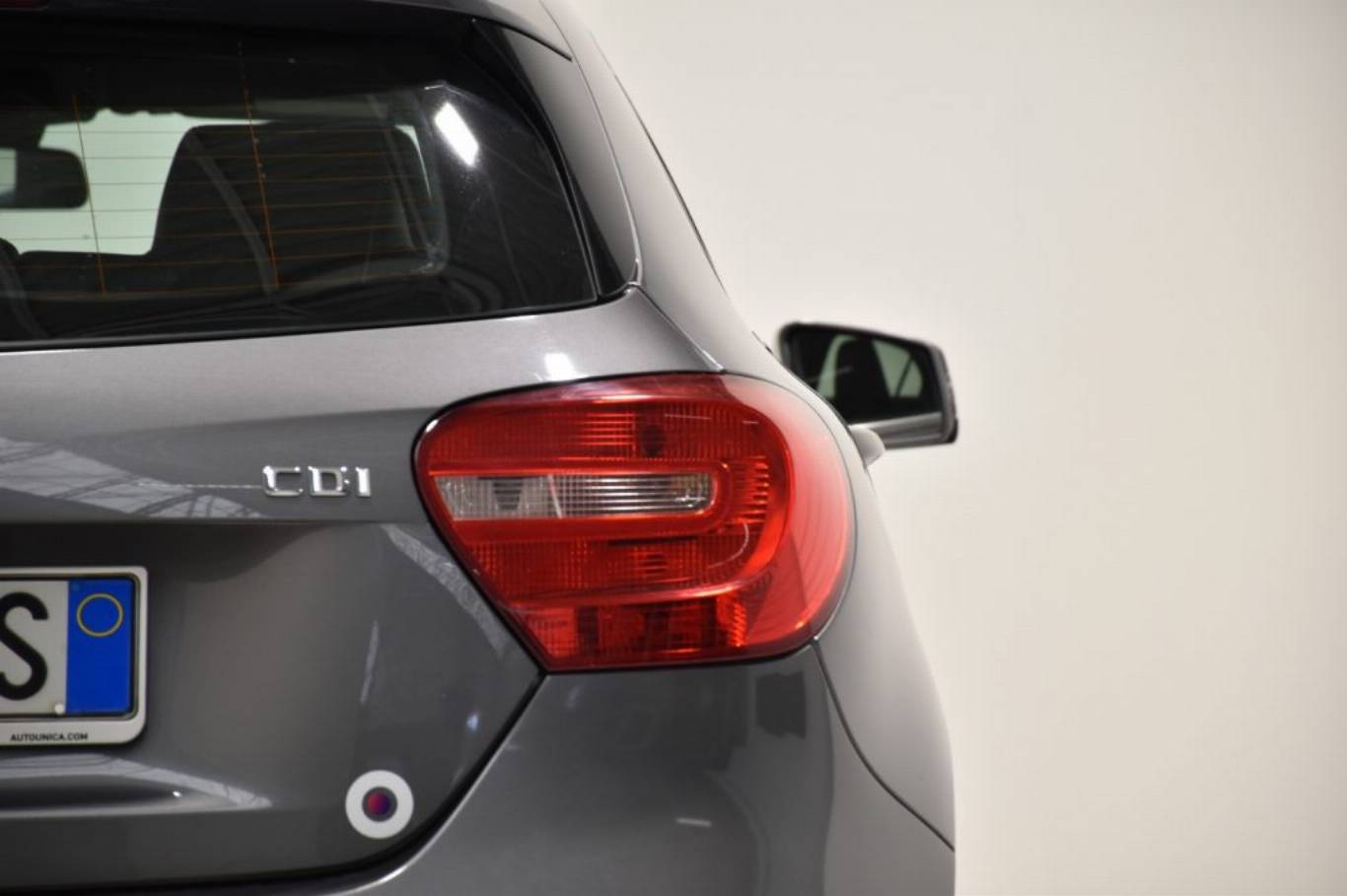 MERCEDES-BENZ A 180 58