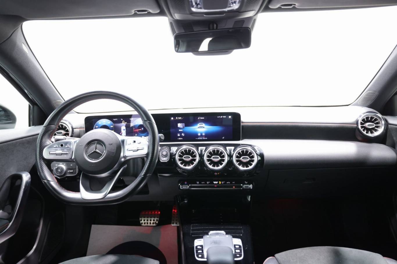 MERCEDES-BENZ A 200 9