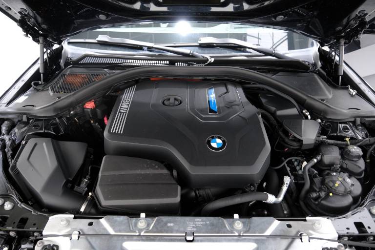 BMW 320 66