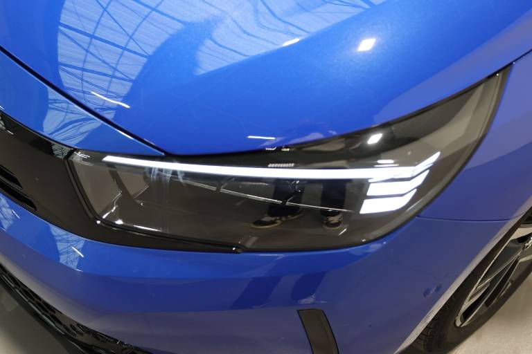 OPEL Corsa 44