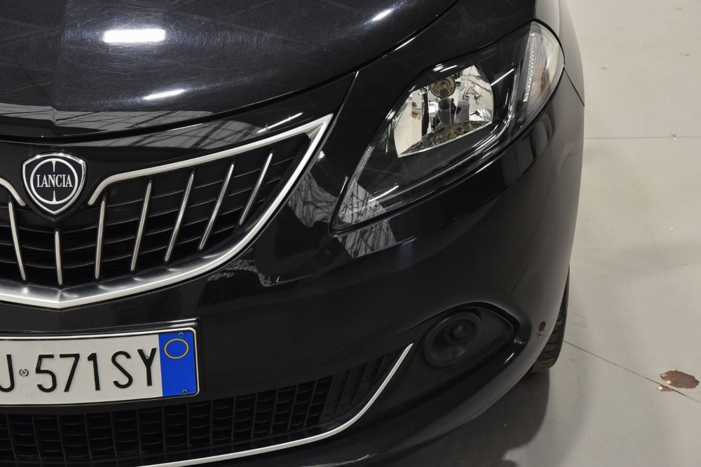 LANCIA Ypsilon 10