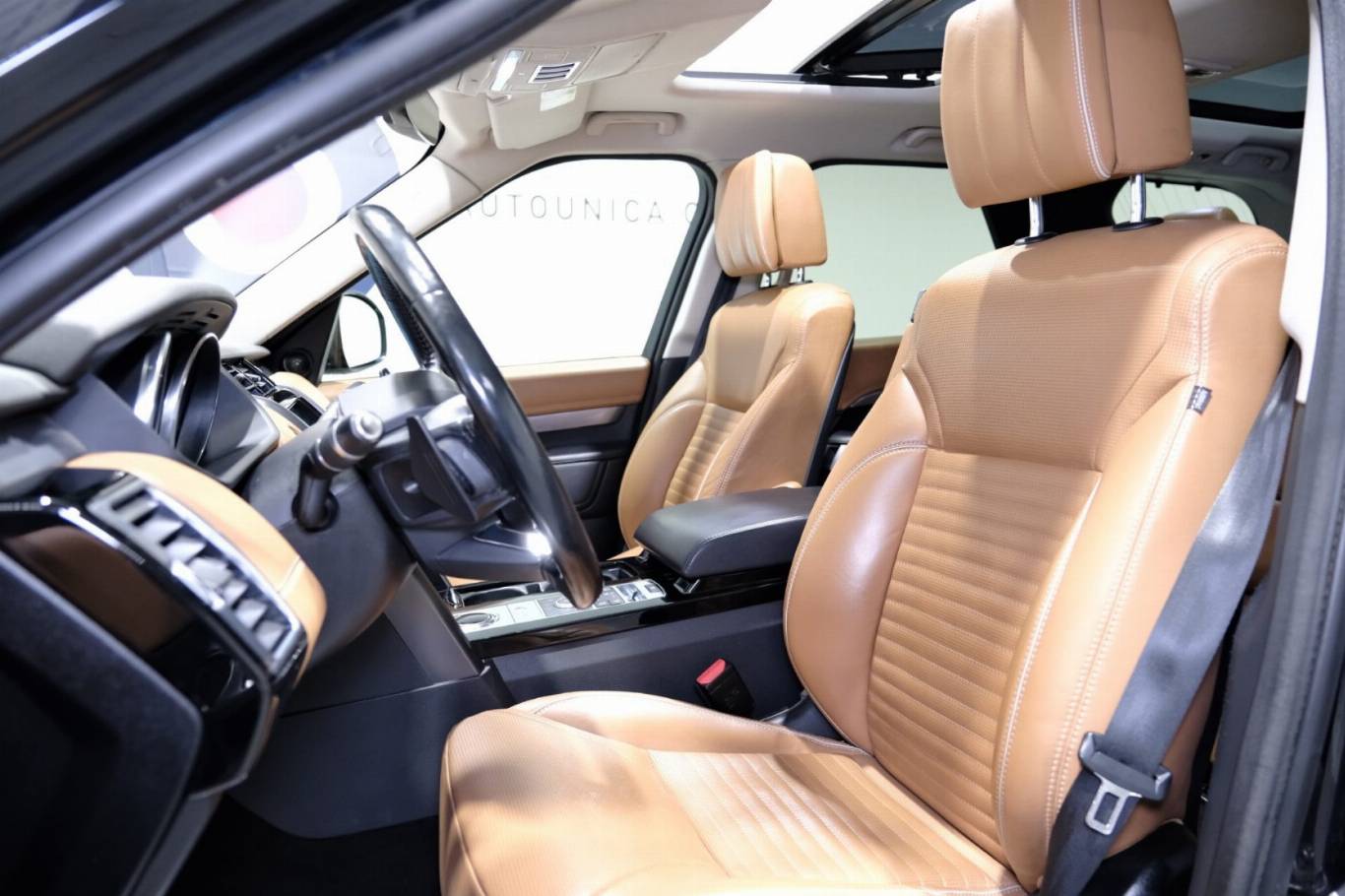 LAND ROVER Discovery 6