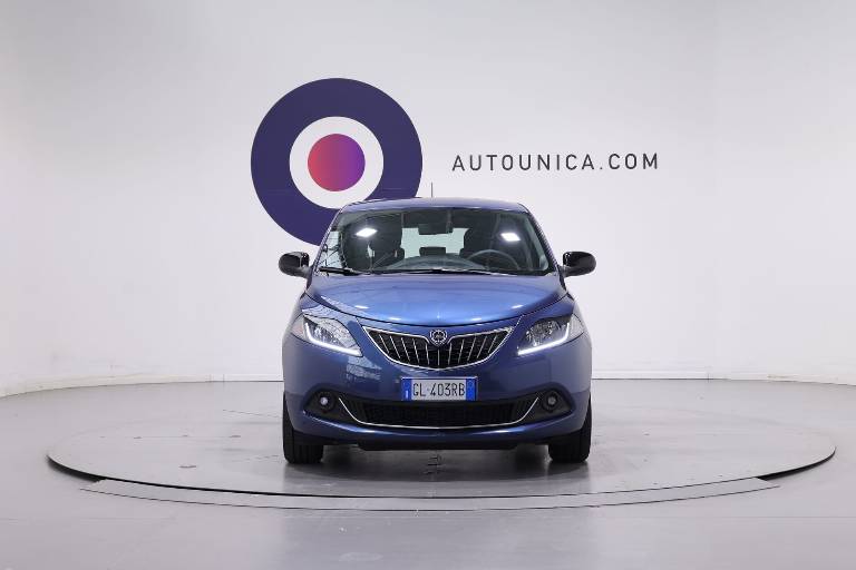 LANCIA Ypsilon 2