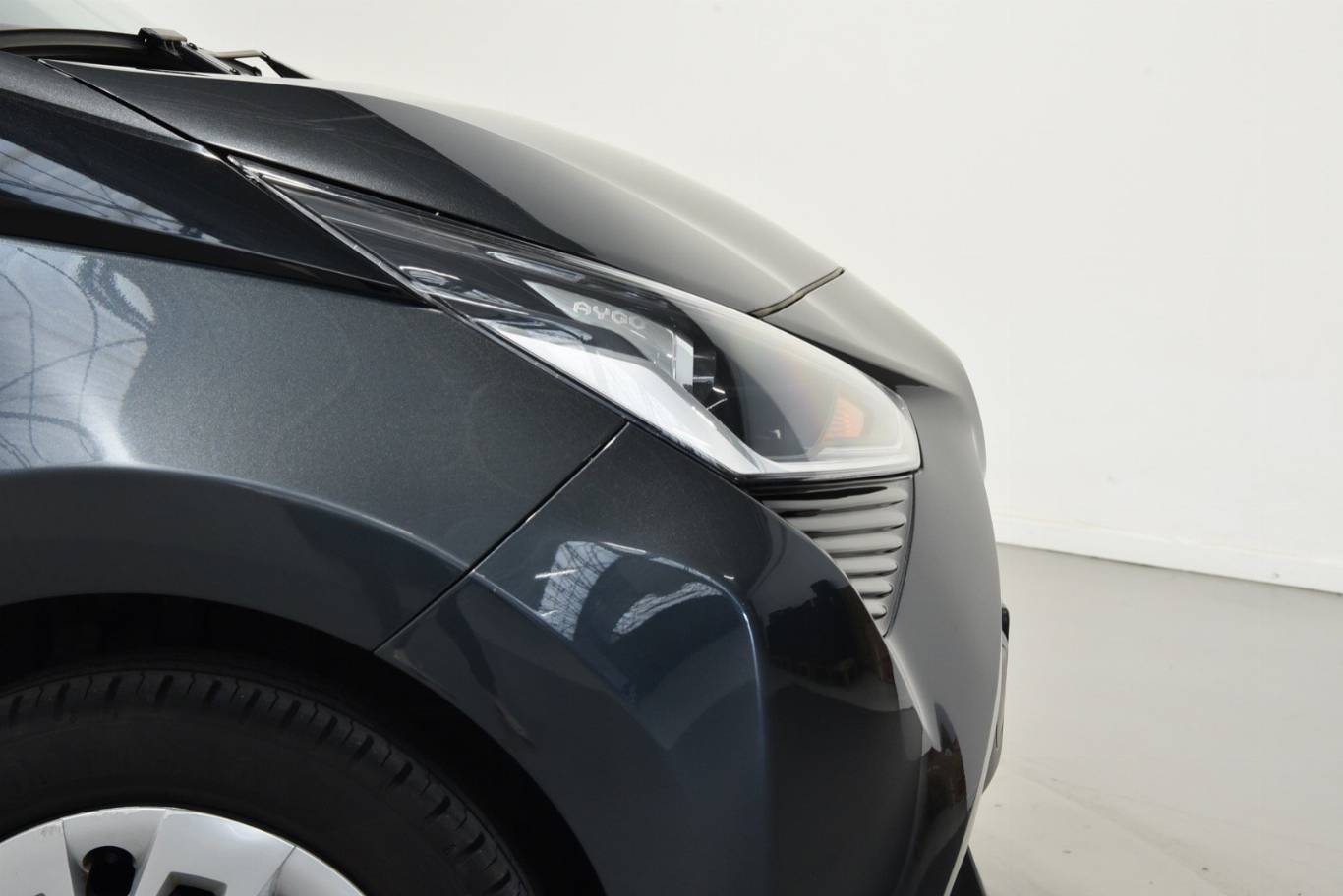 TOYOTA Aygo 16