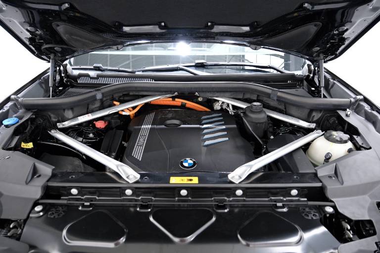 BMW X5 80