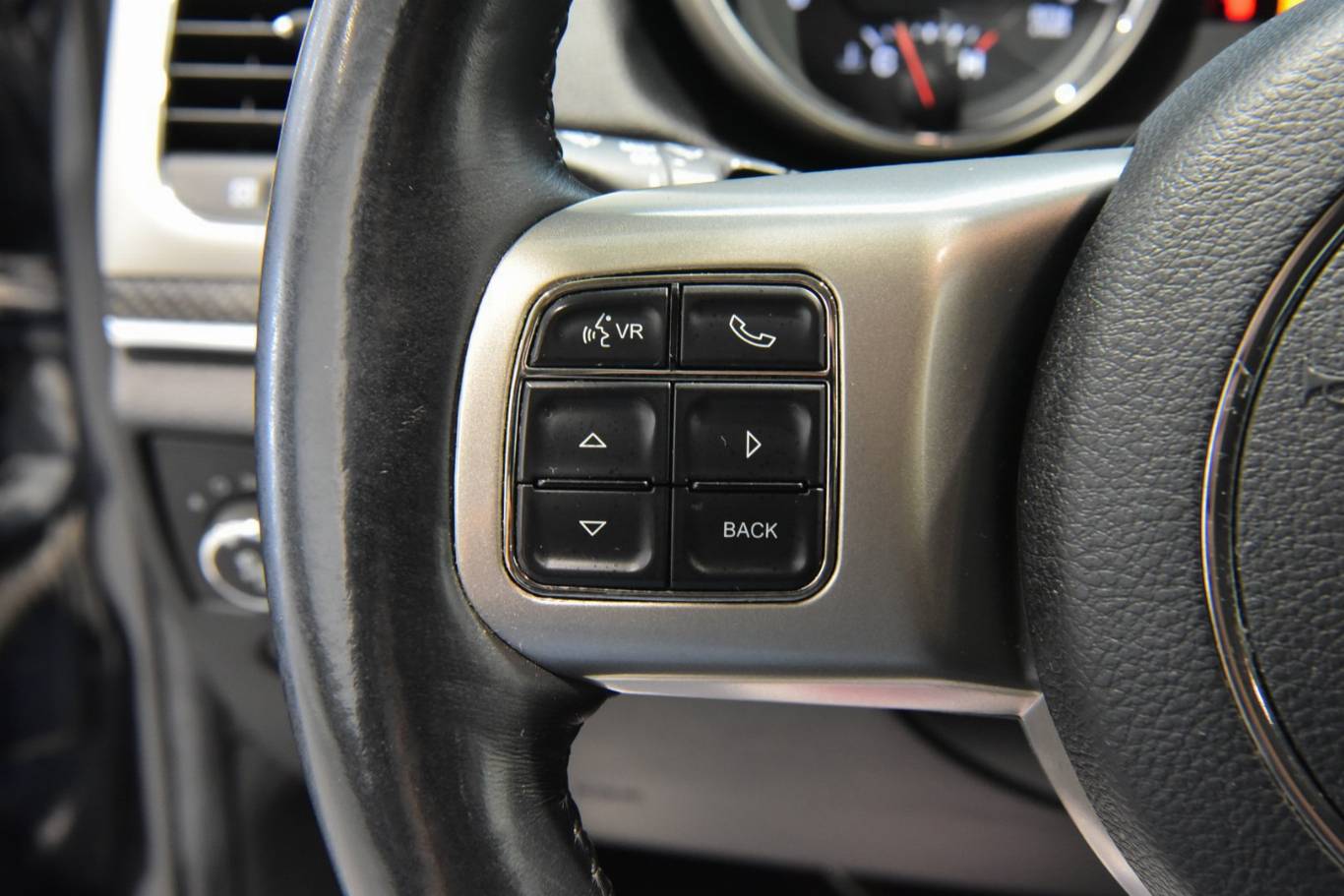 JEEP Grand Cherokee 38