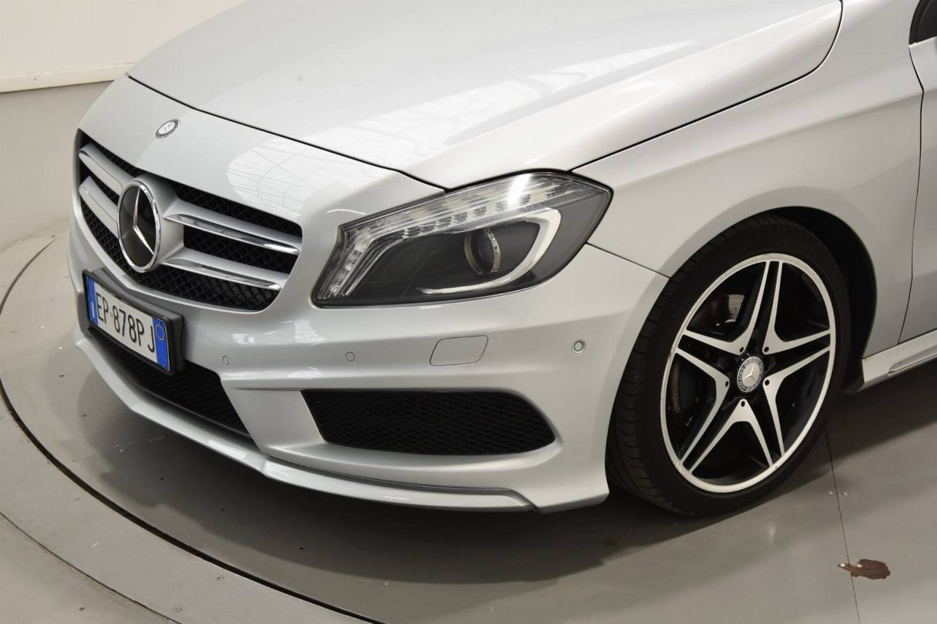 MERCEDES-BENZ A 180 41