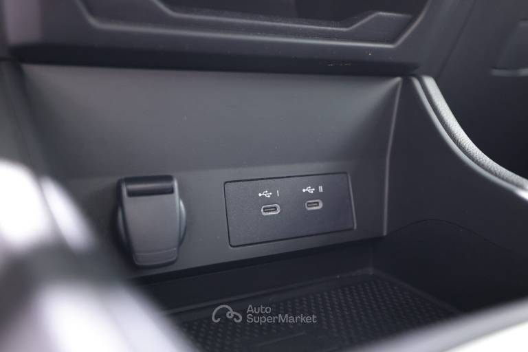 RENAULT Captur 29