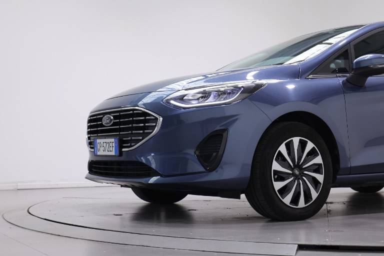 FORD Fiesta 11