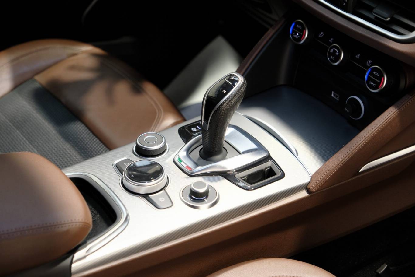 ALFA ROMEO Stelvio 61