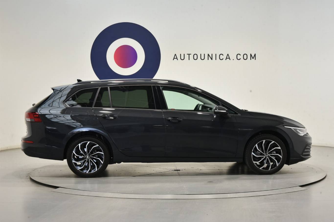 VOLKSWAGEN Golf Variant 31