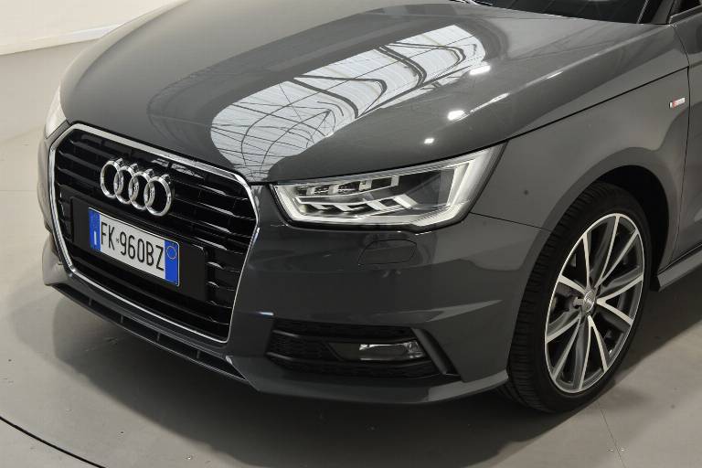 AUDI A1 49