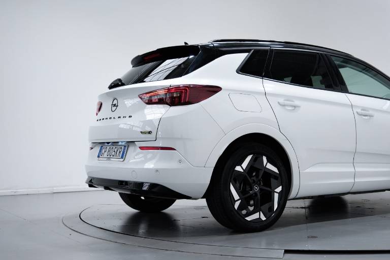 OPEL Grandland 54