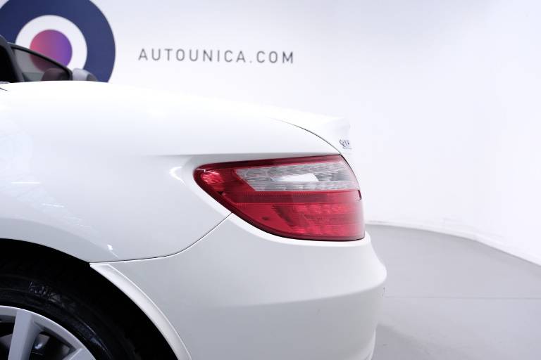 MERCEDES-BENZ SLK 200 40