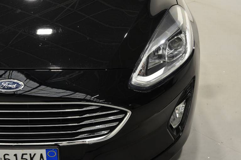 FORD Fiesta 12