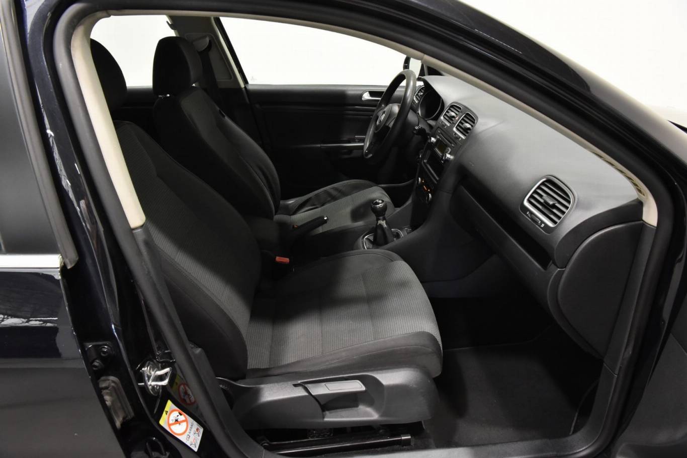 VOLKSWAGEN Golf Variant 25