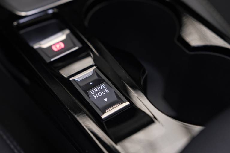 PEUGEOT 208 35