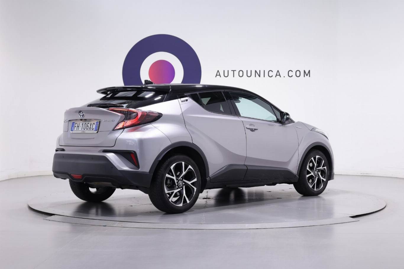 TOYOTA C-HR 15