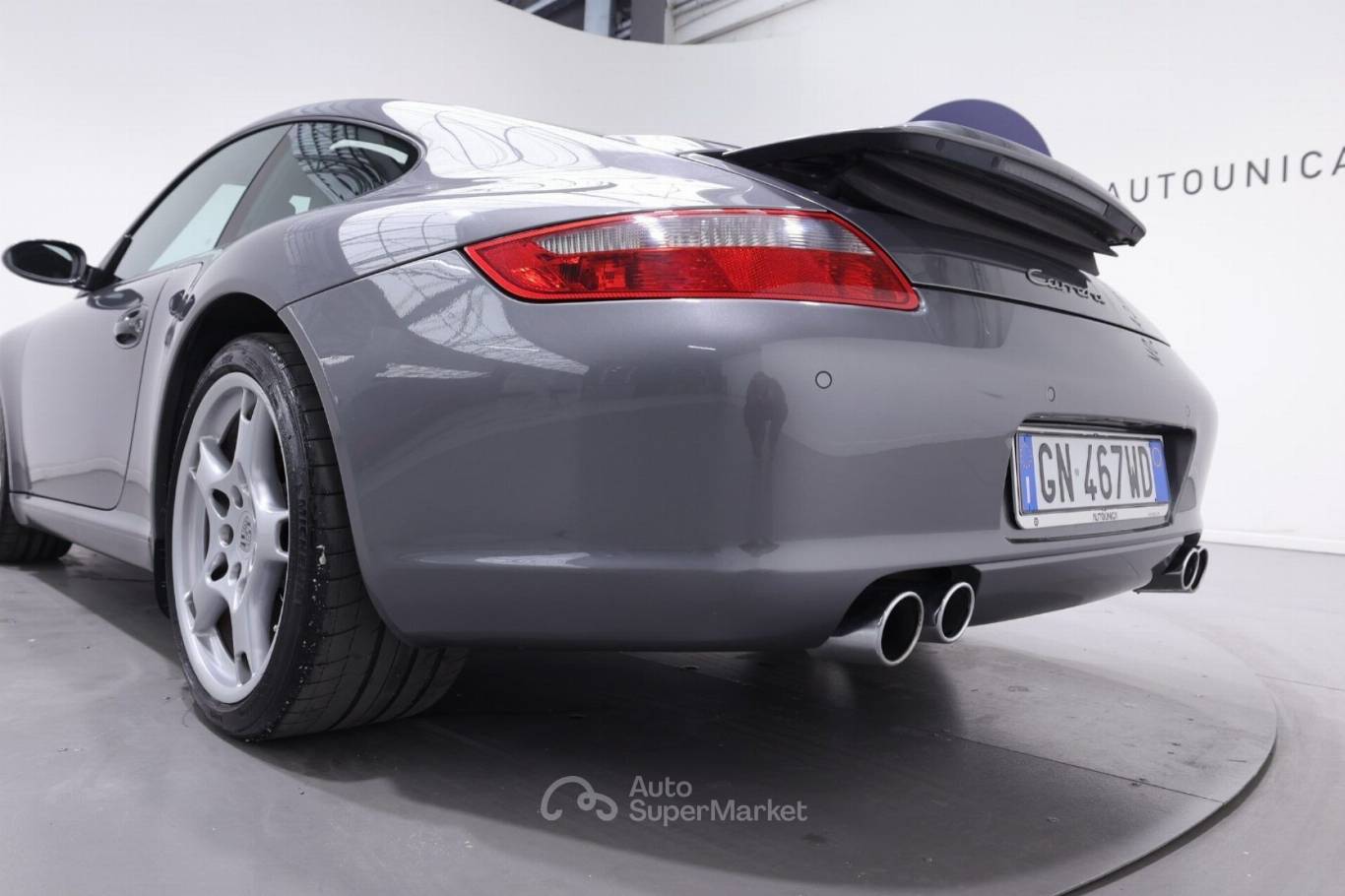 PORSCHE 911 42
