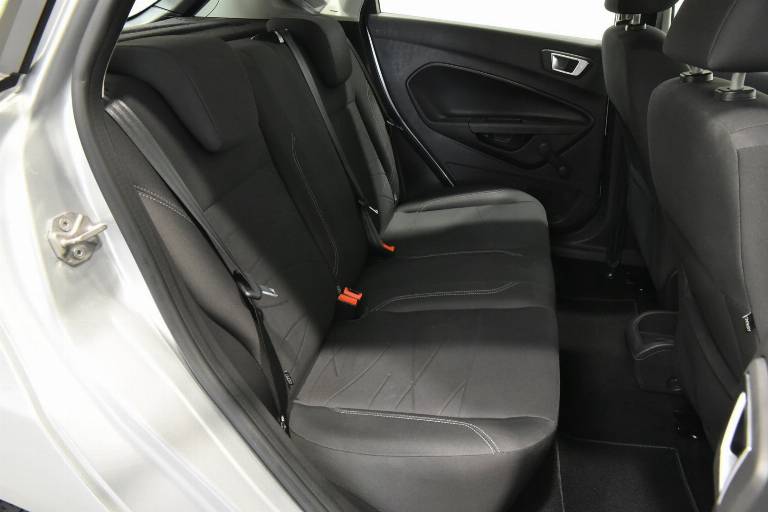 FORD Fiesta 44