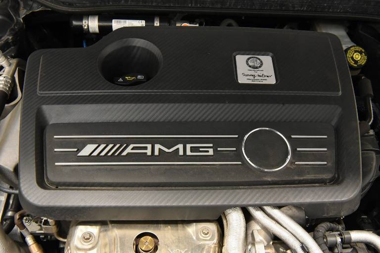 MERCEDES-BENZ A 45 AMG 46