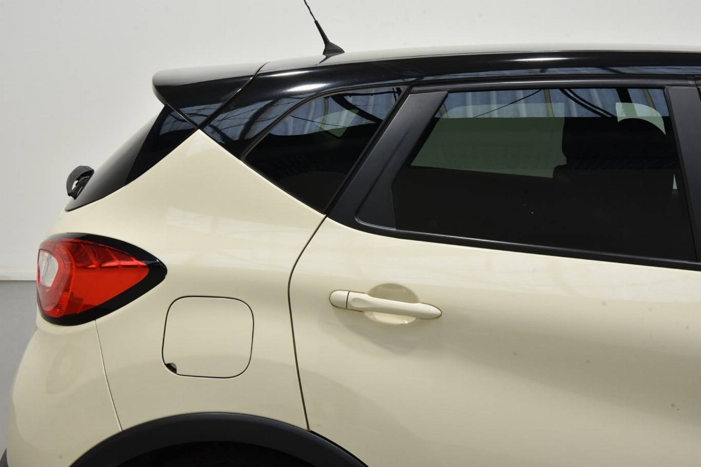 RENAULT Captur 44