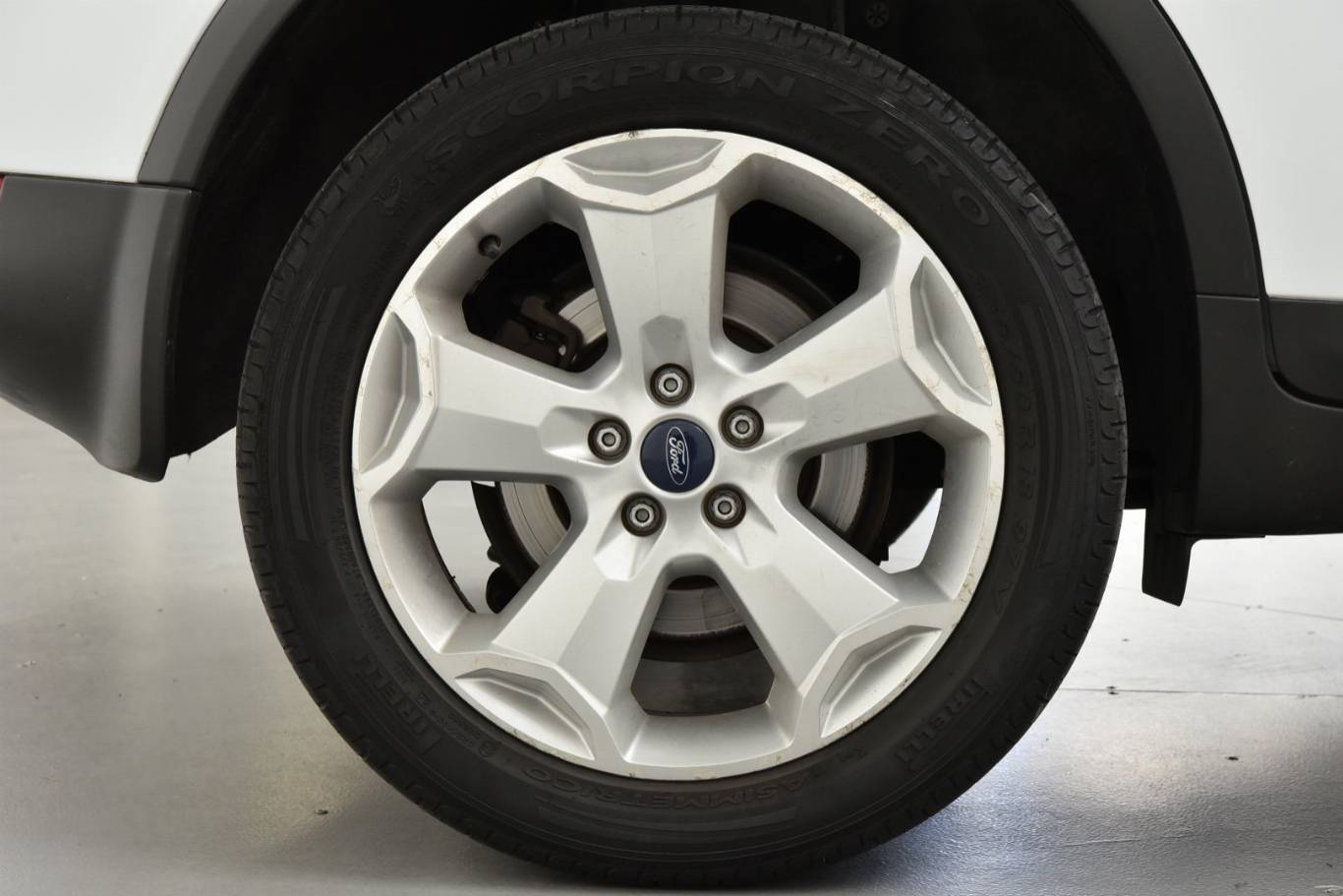 FORD Kuga 39