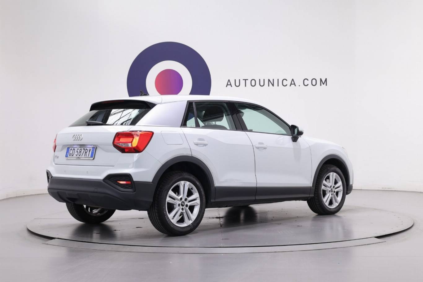AUDI Q2 14