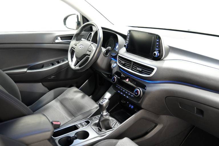 HYUNDAI Tucson 58