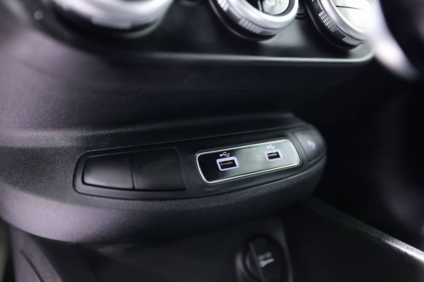 FIAT 500X 31