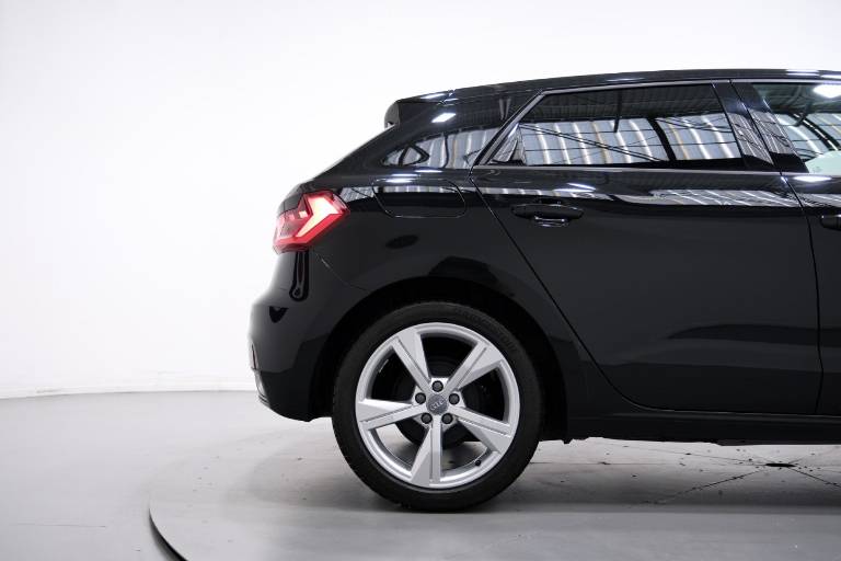 AUDI A1 48