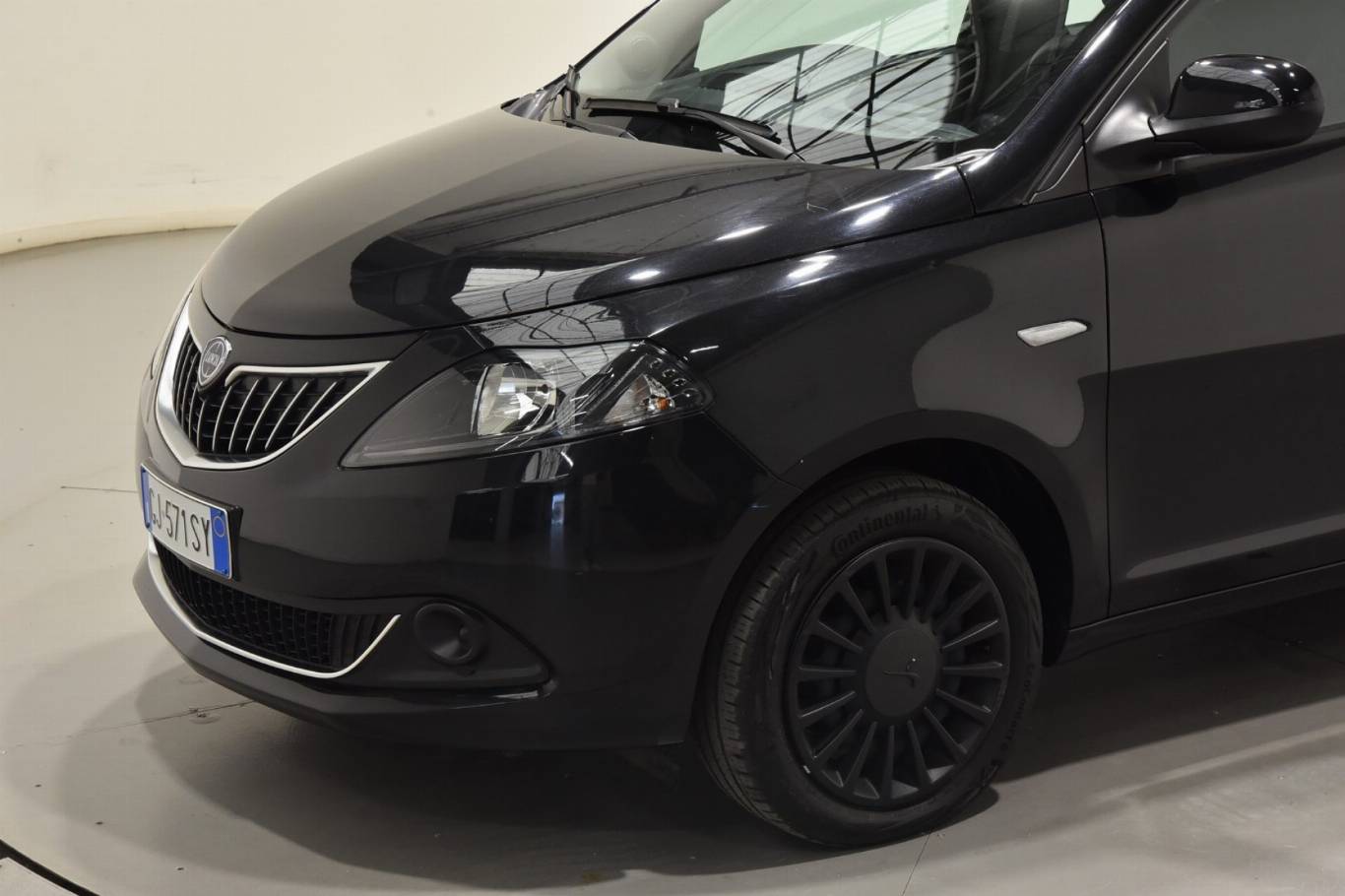 LANCIA Ypsilon 11