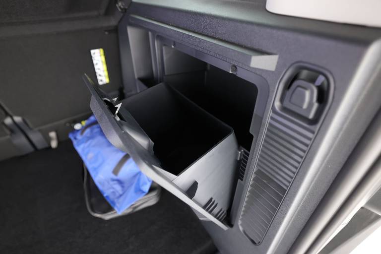 FORD Tourneo Courier 47