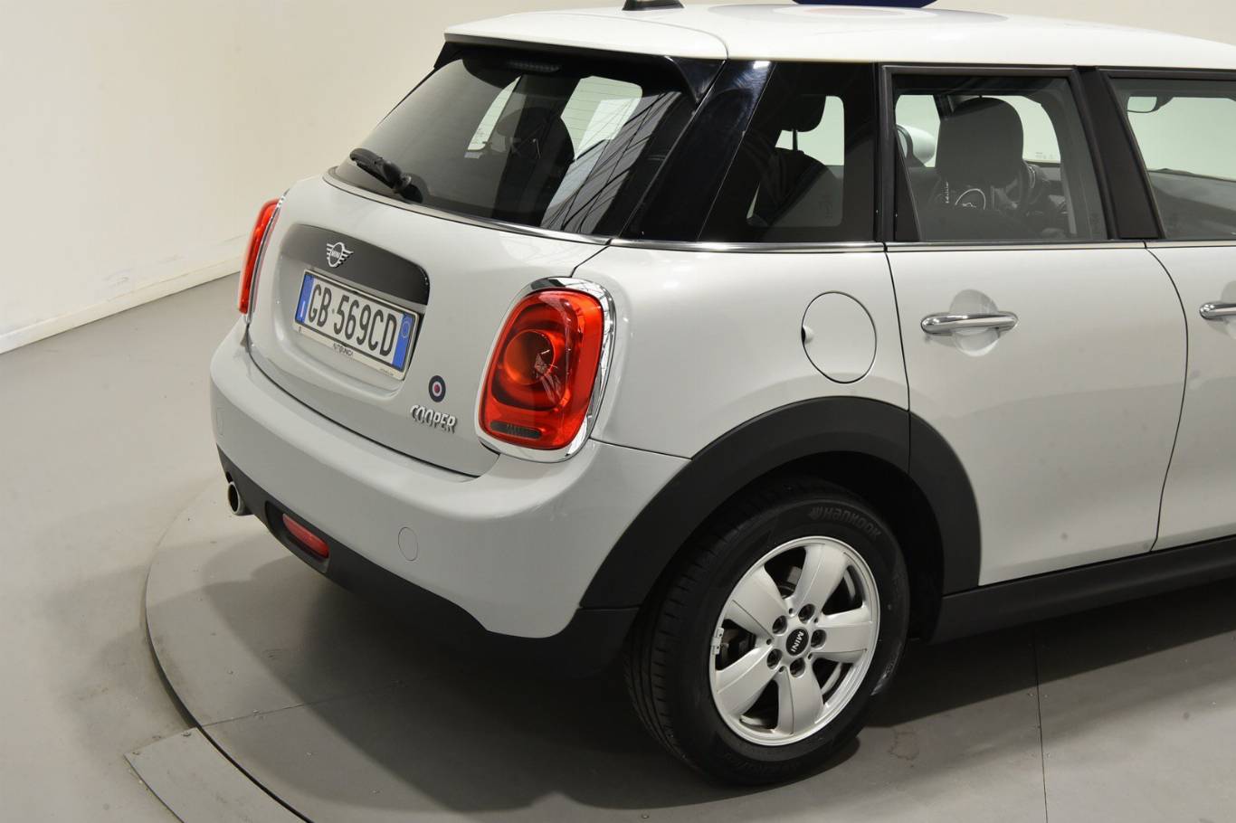 MINI Cooper 19
