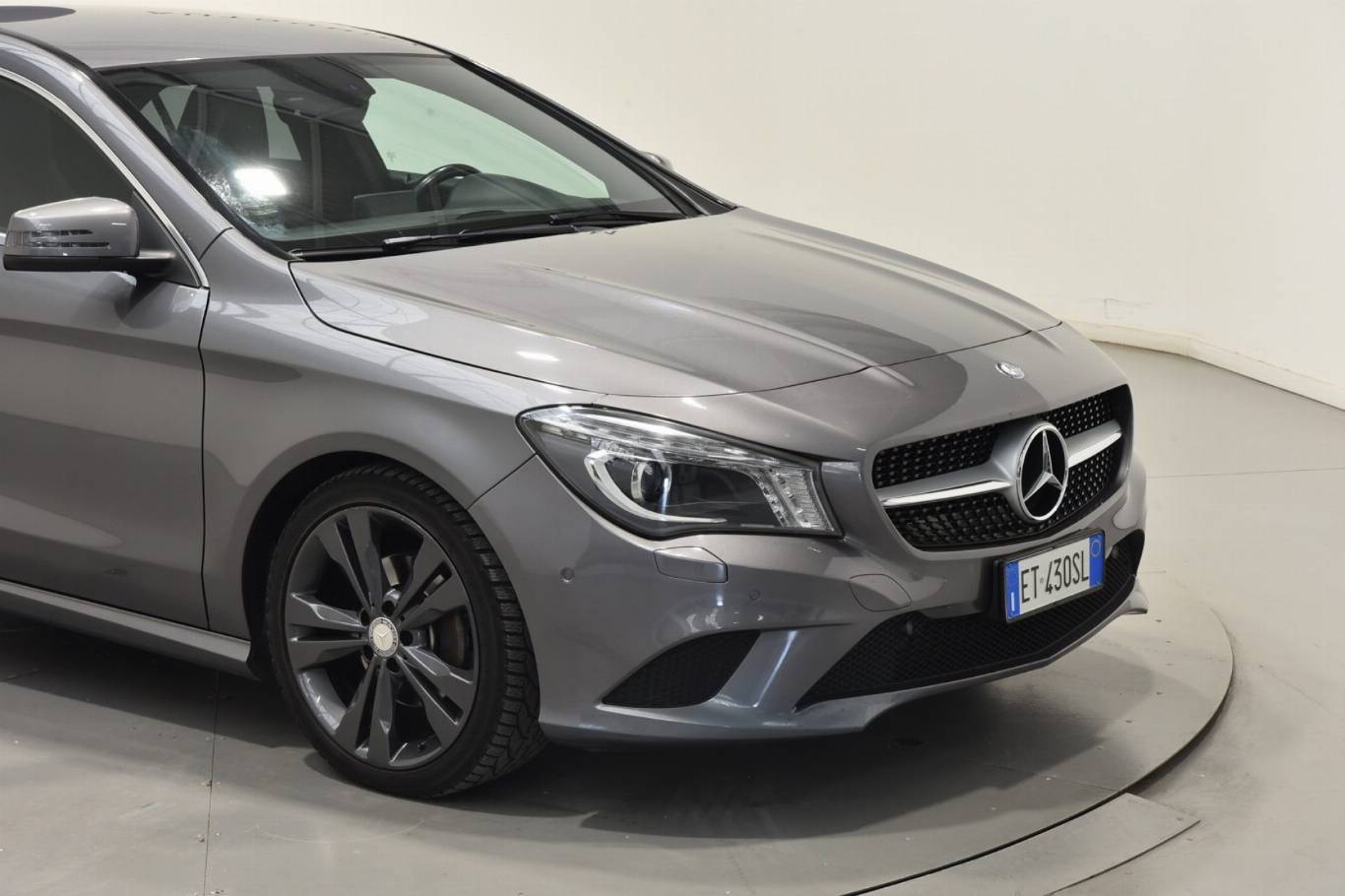 MERCEDES-BENZ CLA 200 14
