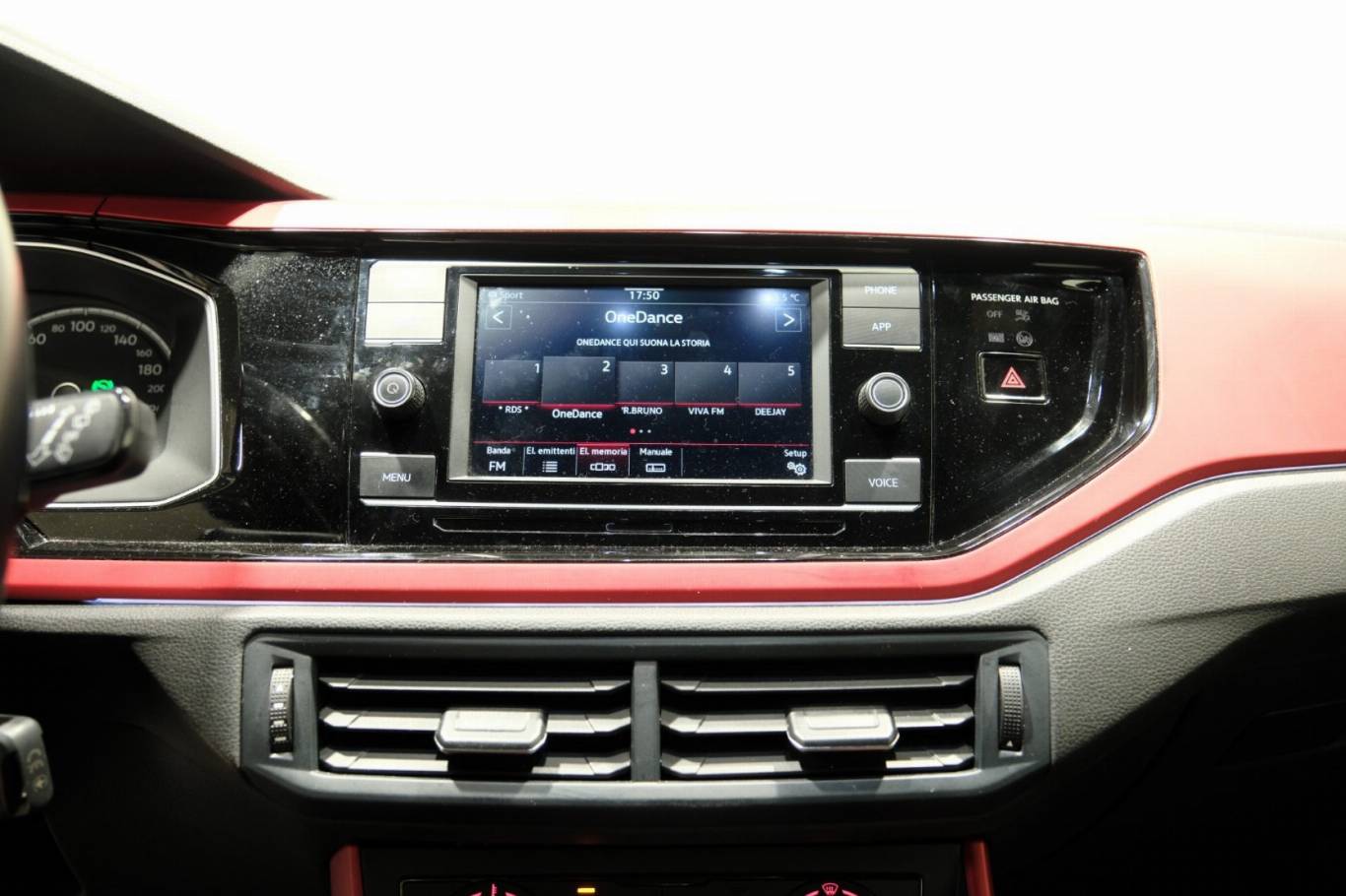 VOLKSWAGEN Polo GTI 9