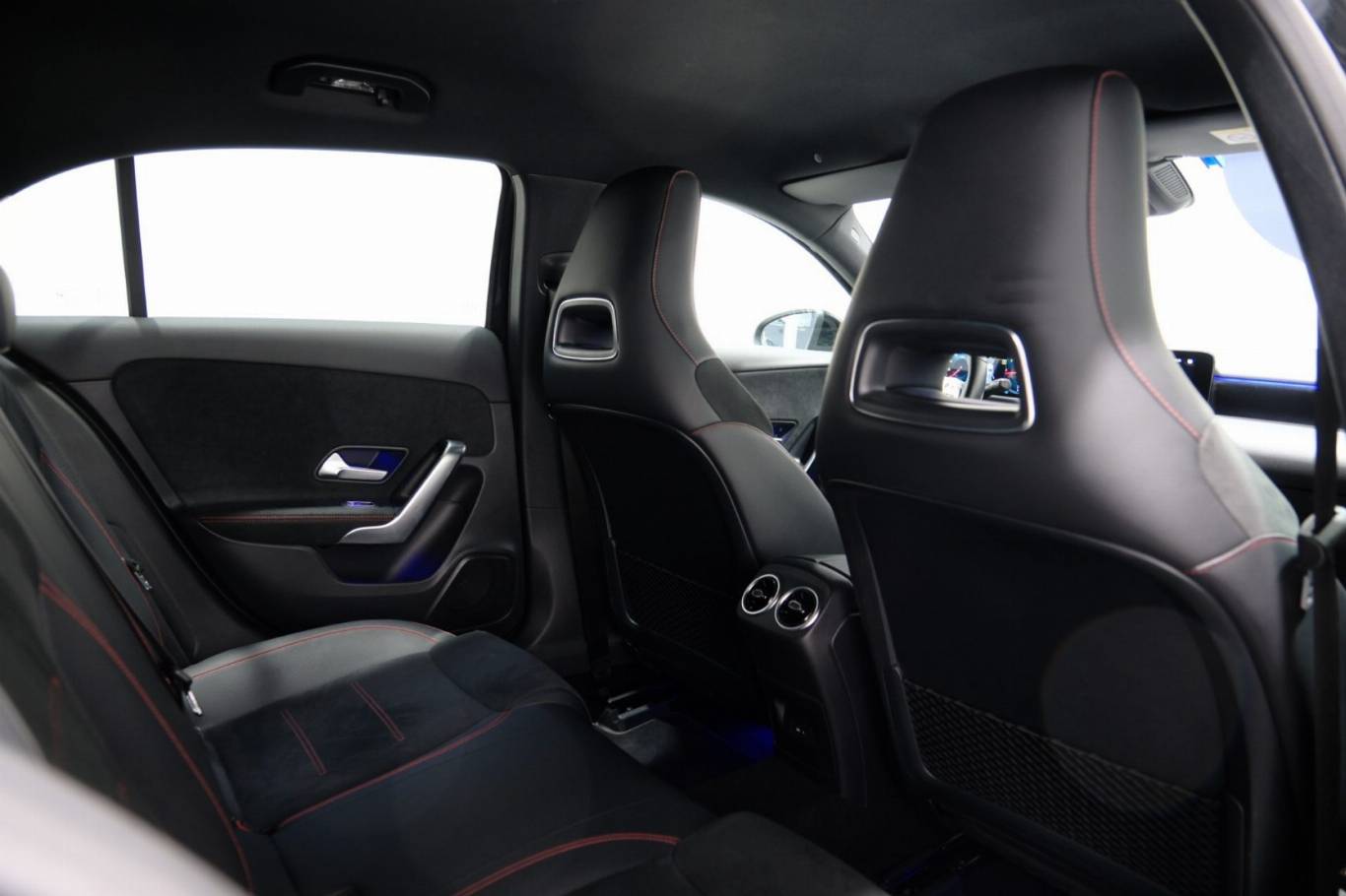 MERCEDES-BENZ A 200 62