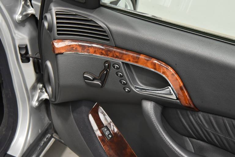 MERCEDES-BENZ S 350 25