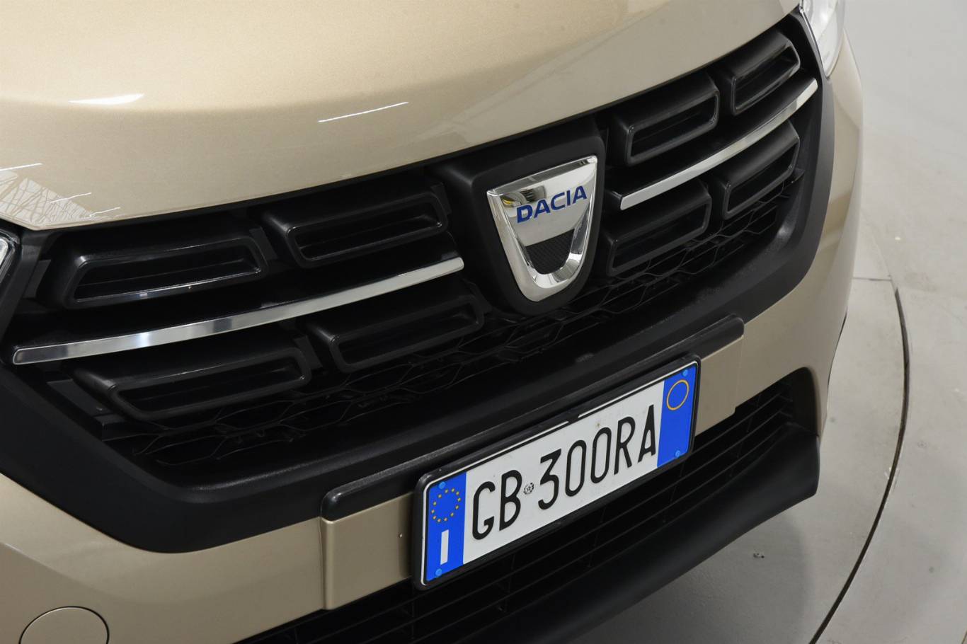 DACIA Dokker 38