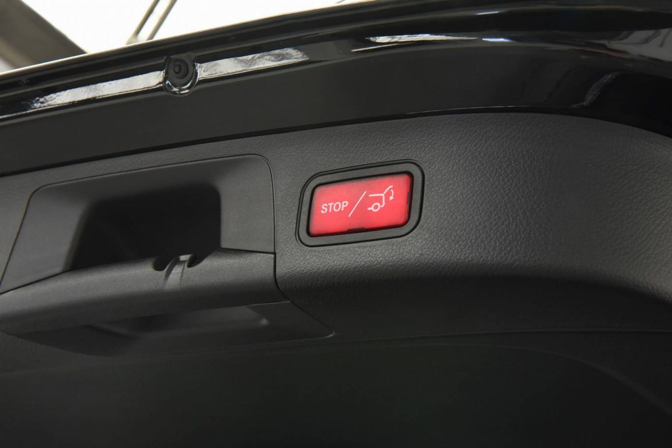 MERCEDES-BENZ GLA 200 35