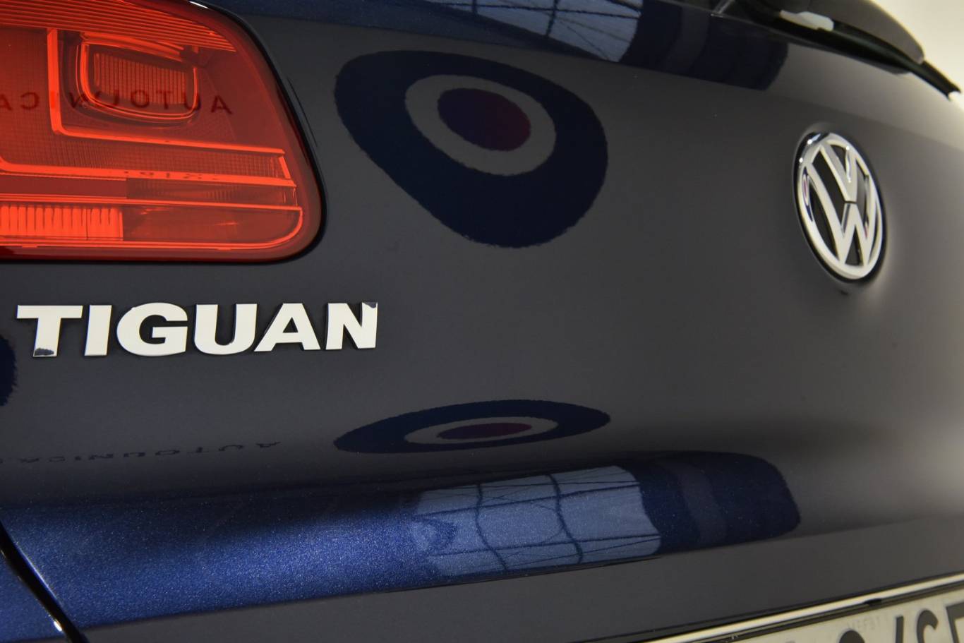 VOLKSWAGEN Tiguan 62