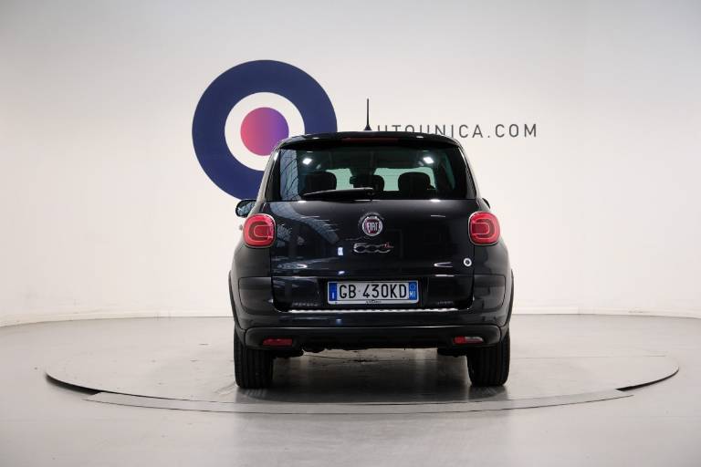 FIAT 500L 17