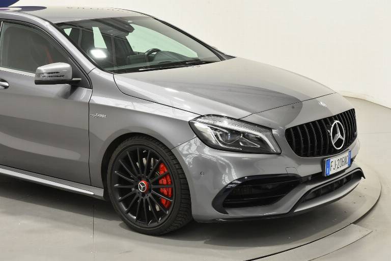 MERCEDES-BENZ A 45 AMG 35