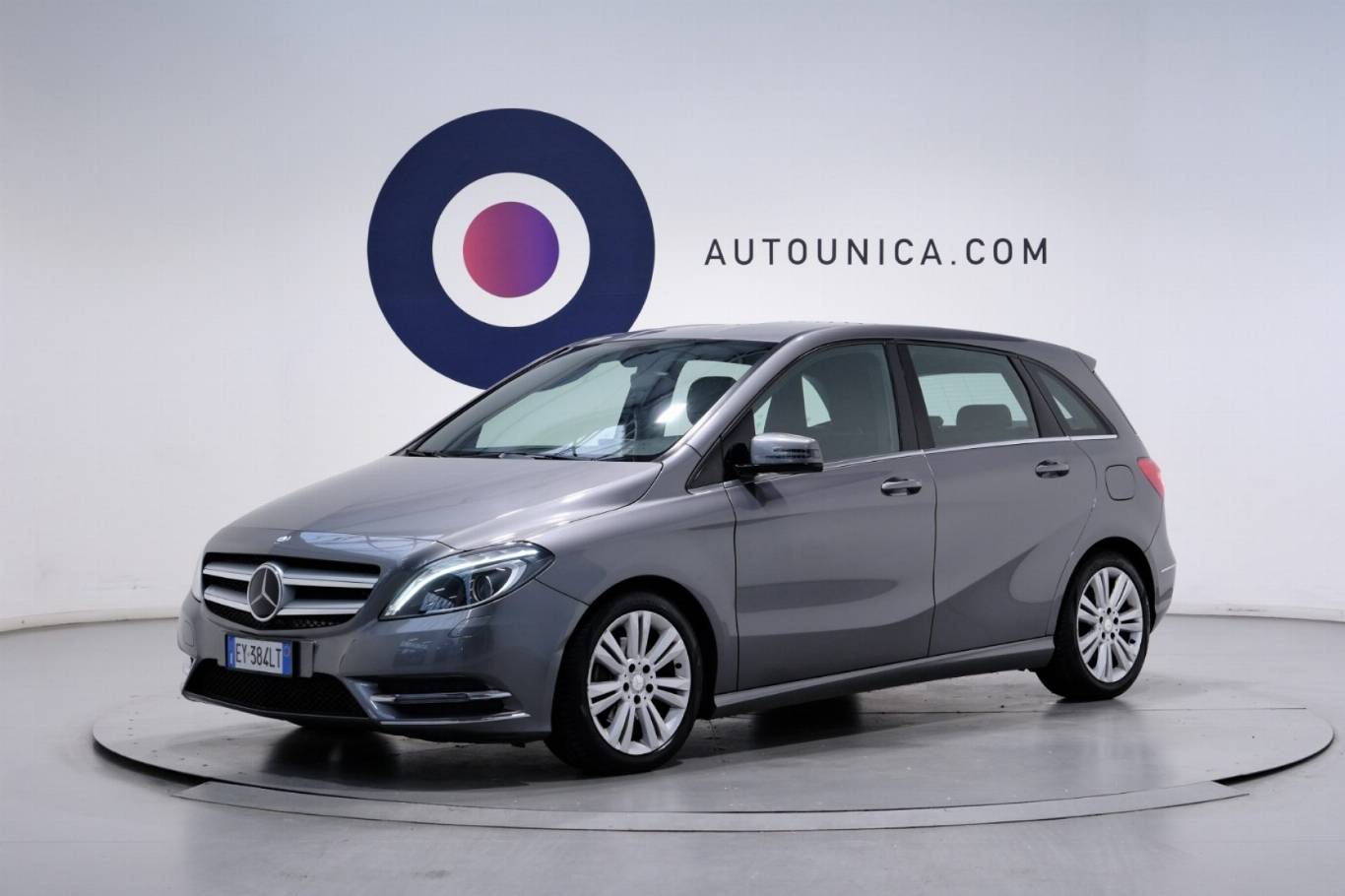 MERCEDES-BENZ B 200 1