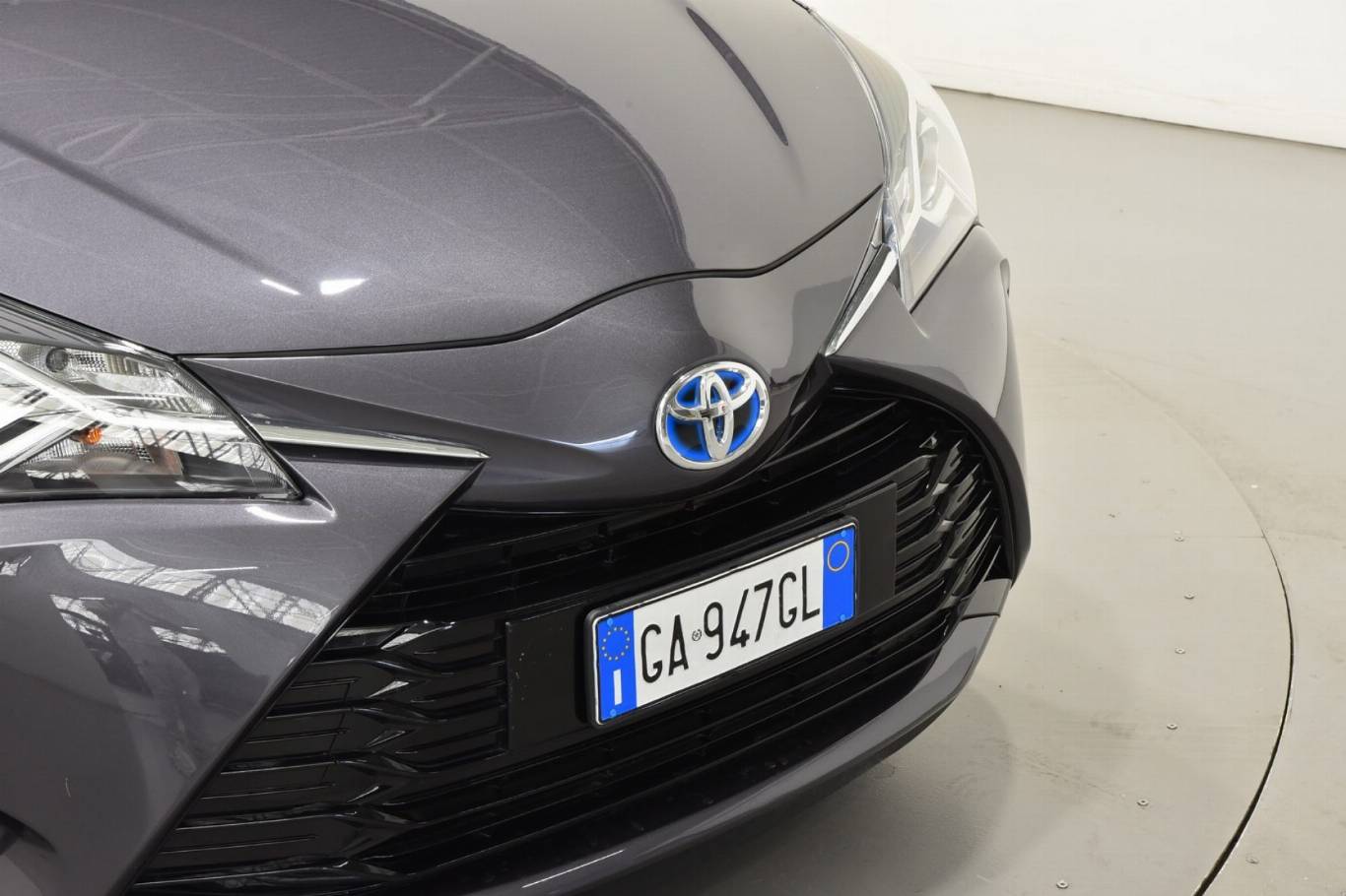 TOYOTA Yaris 38