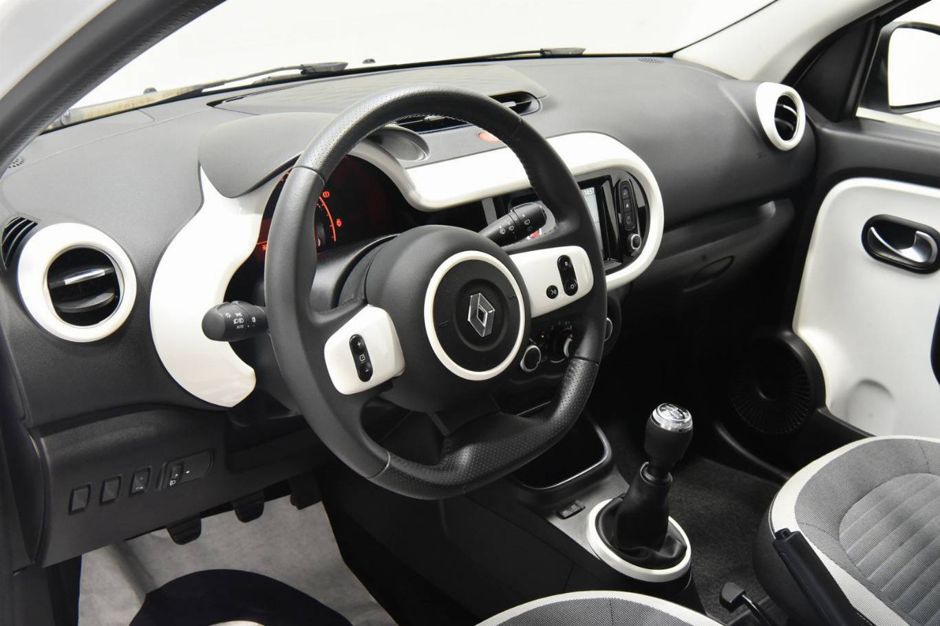 RENAULT Twingo 3